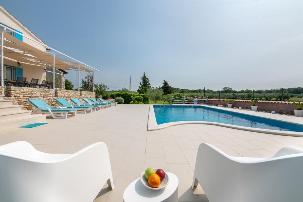 Villa Tanga 罗维尼 外观 照片